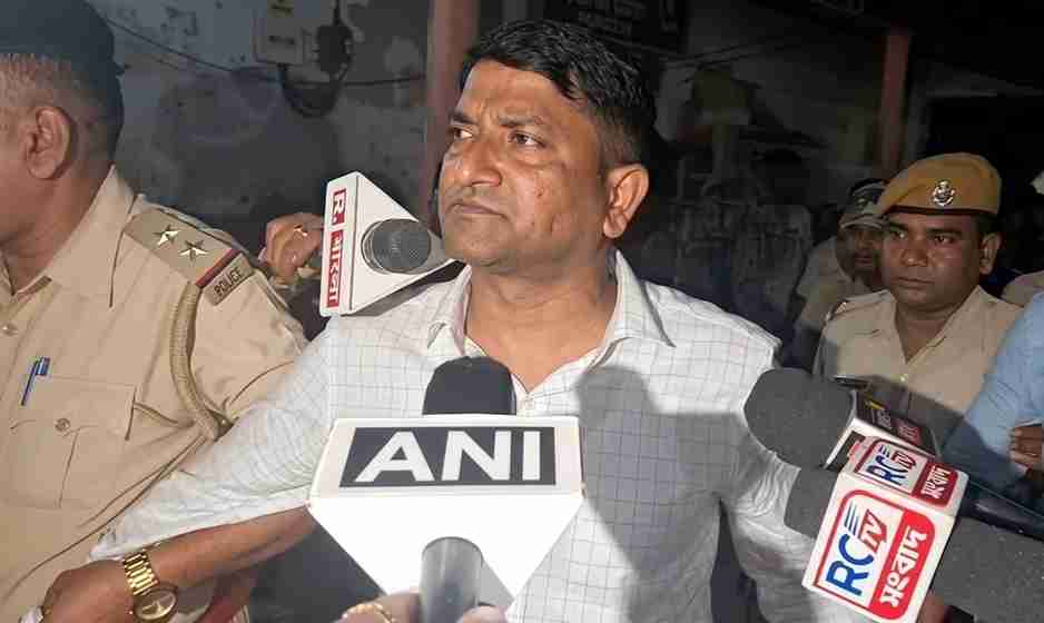 মোথাবাড়ি কাণ্ডে ধৃত মোফাক্কেরুল ইসলাম ১৪ দিনের পুলিশ হেফাজতে 12 WhatsApp Image 2026 04 03 at 22.30.57 2 11zon